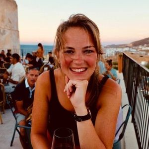 Meet your Posher, Nina